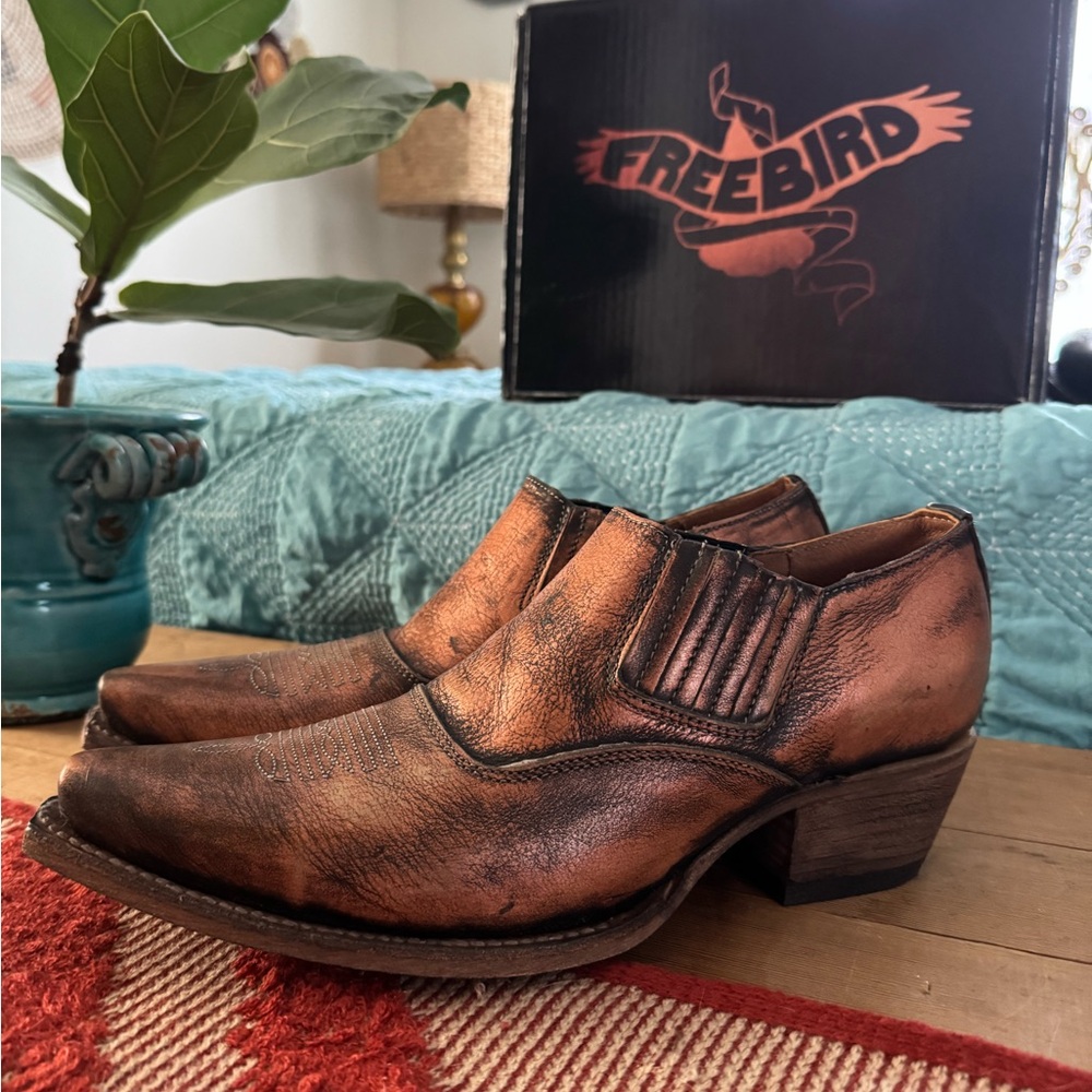 Freebird Bronze Wyoming size 10 new